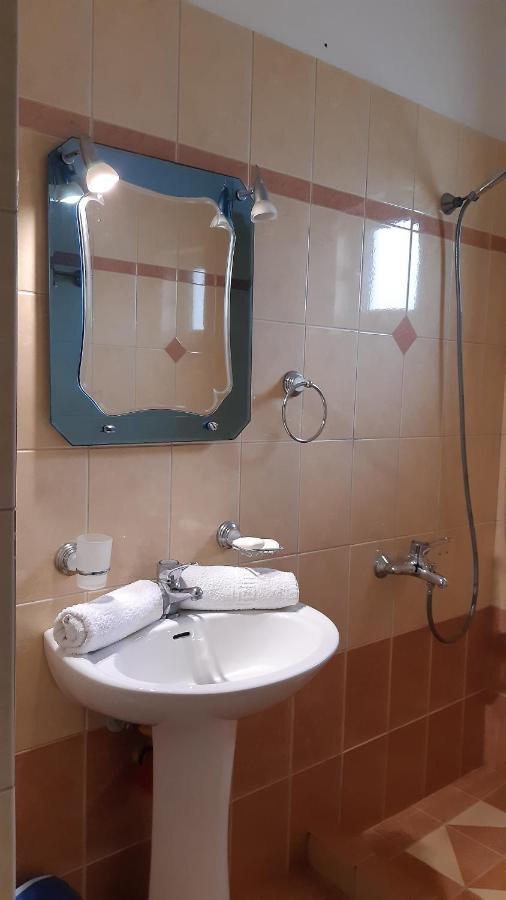Villa Zotaj Ksamil Rom bilde